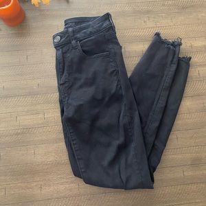 American eagle black distressed skinny jeans